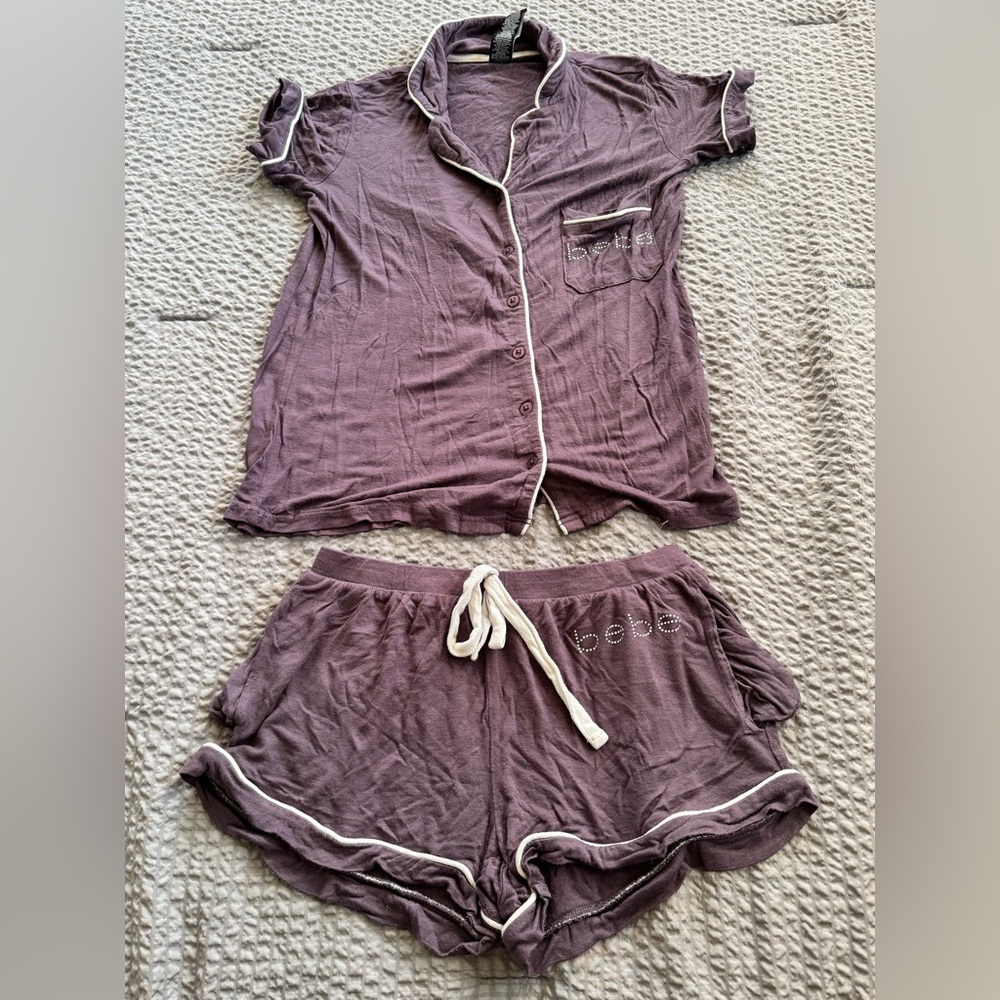 ⚠️Bebe Mauve Button-Up Pajama Set⚠️